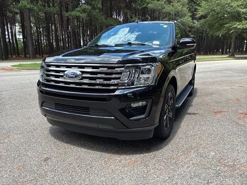 Used 2021 Ford Expedition XLT RWD image 7