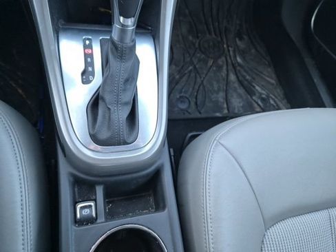 Used 2023 GMC Yukon XL SLT image 18