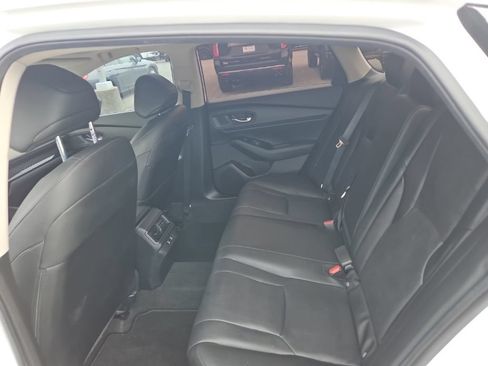 Used 2023 Honda Accord Touring image 14