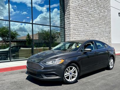 Used 2018 Ford Fusion SE w/ Fusion SE Technology Package