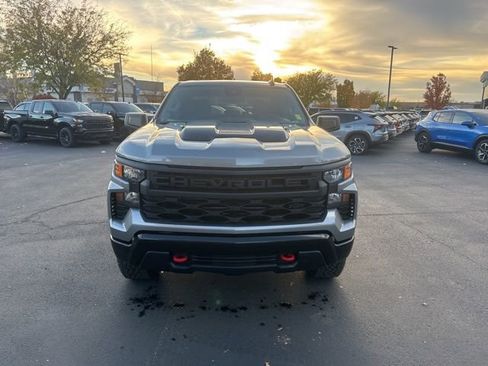 New 2026 Chevrolet Silverado 1500 Custom Trail Boss w/ LPO, Dark Essentials Package AWD/4WD image 2