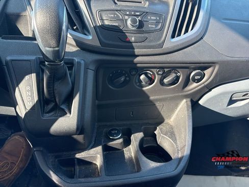 Used 2019 Ford Transit 350 XLT image 21