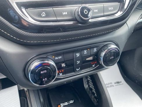 Used 2023 Chevrolet TrailBlazer ACTIV w/ Sun and Liftgate Package image 12