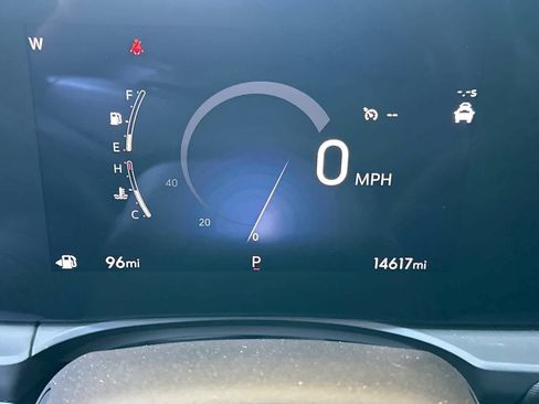 Used 2025 Buick Envista Preferred FWD image 25