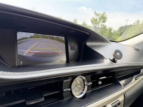 Used 2015 Lexus ES 350 FWD image 27