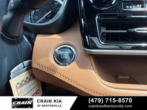 Used 2022 Toyota Highlander Platinum AWD/4WD image 23