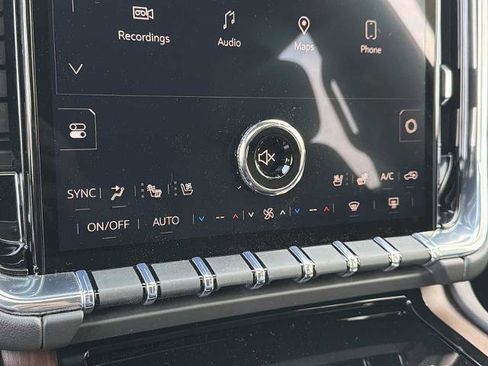 New 2026 GMC Yukon Denali image 9