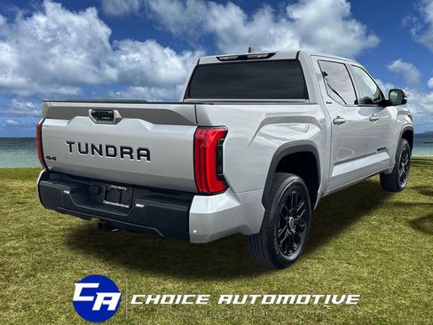 Used 2024 Toyota Tundra Limited AWD/4WD image 8