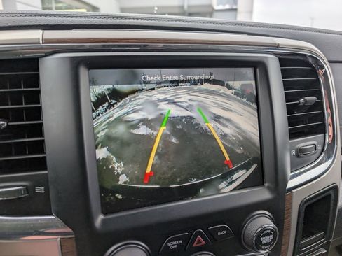 Used 2016 RAM 1500 Laramie w/ Convenience Group image 24