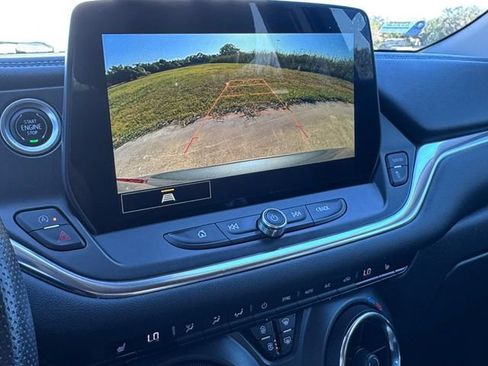 Used 2024 Chevrolet Blazer LT w/ Redline Edition FWD image 9