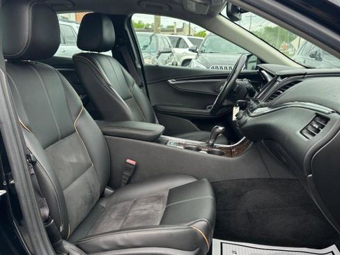 Used 2015 Chevrolet Impala LT w/ Convenience Package FWD image 24