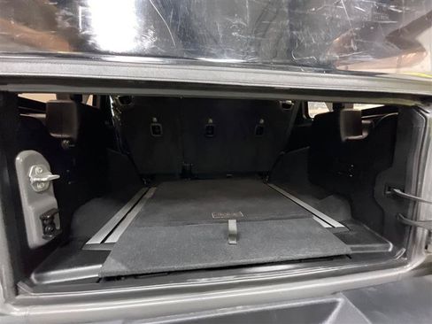 Used 2019 Jeep Wrangler Unlimited Sport S AWD/4WD image 23