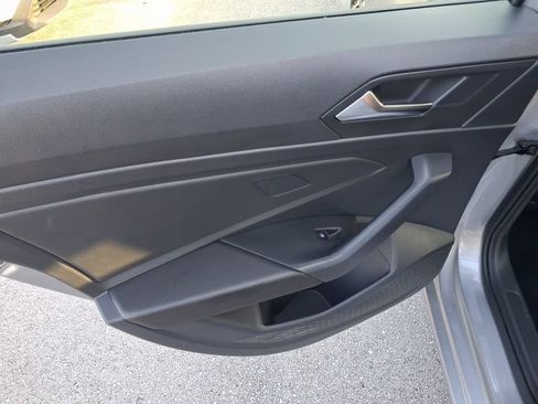 Certified 2023 Volkswagen Jetta Sport FWD image 11