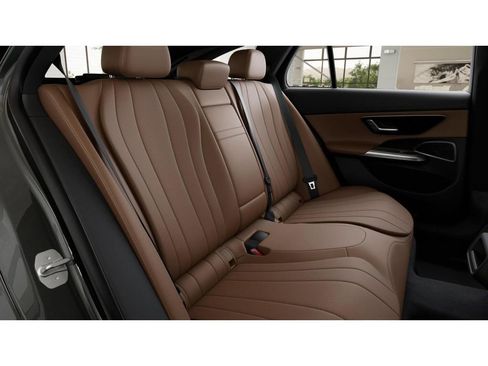 New 2026 Mercedes-Benz E 450 4MATIC All-Terrain Wagon image 5