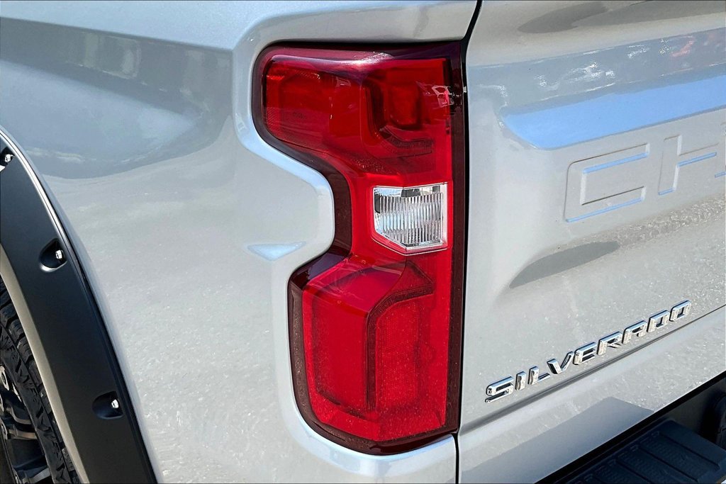Used 2021 Chevrolet Silverado 1500 RST AWD/4WD image 24