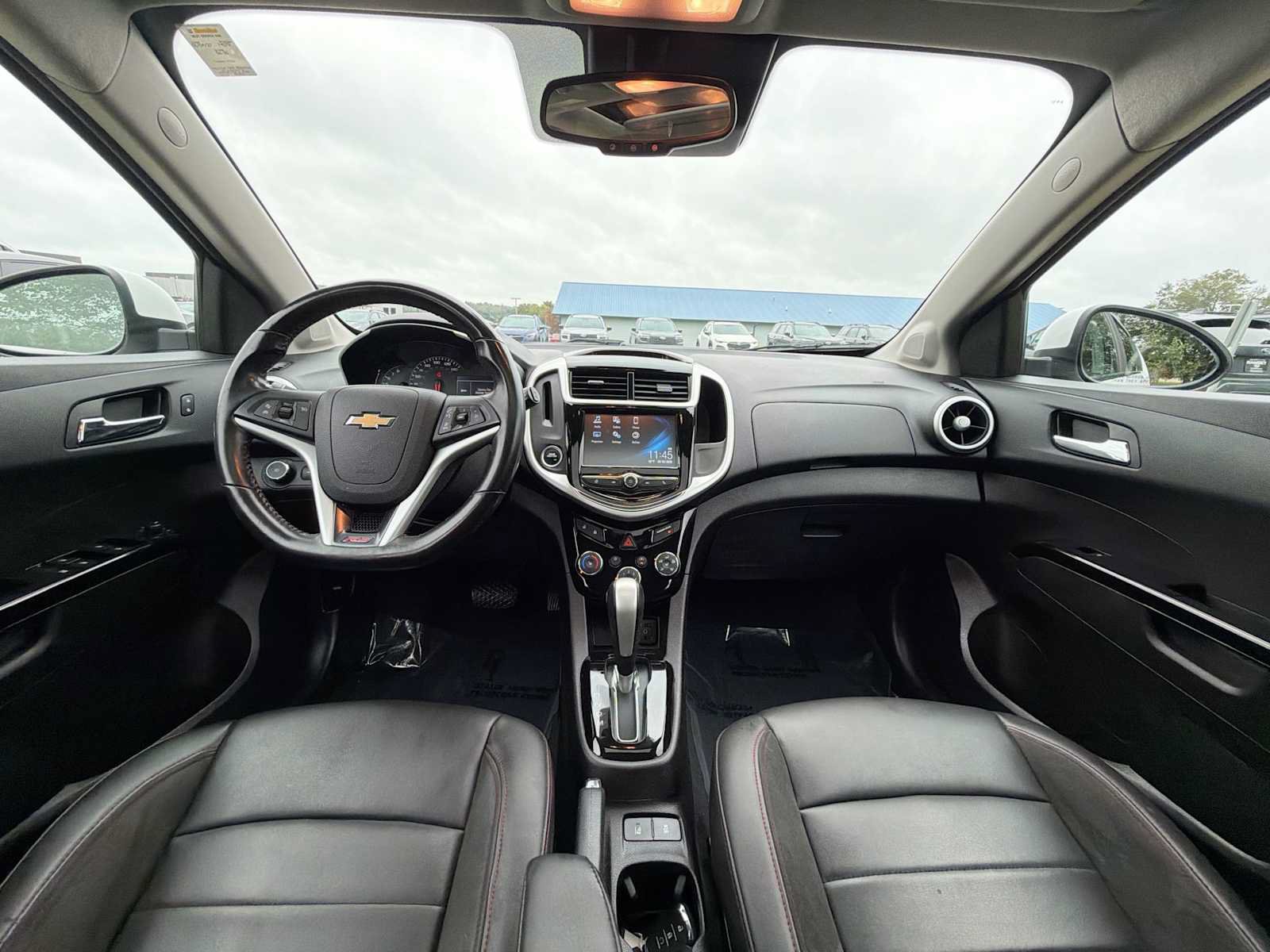 Used 2017 Chevrolet Sonic Premier w/ Driver Confidence Package FWD image 12