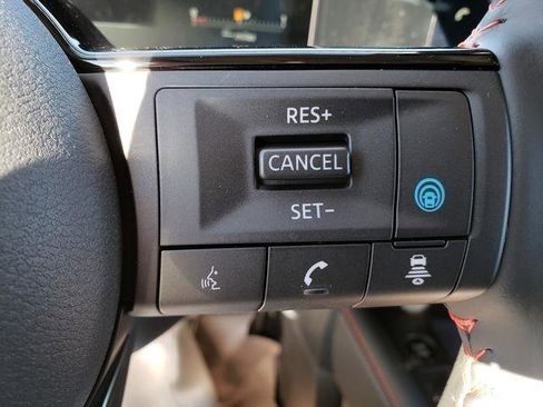 New 2026 Nissan Kicks SR w/ Cold Weather Package AWD/4WD image 20