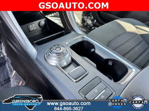 Used 2020 Ford Fusion SE image 30