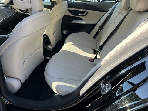 New 2026 Mercedes-Benz E 350 Sedan image 36