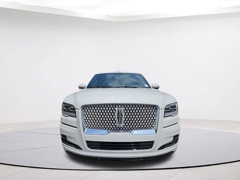 Used 2024 Lincoln Navigator L Reserve AWD/4WD image 8