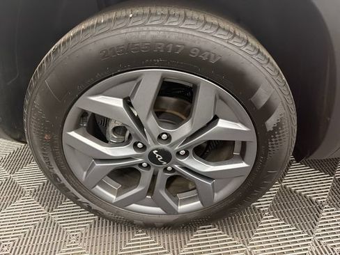 Certified 2024 Kia Seltos S FWD image 44
