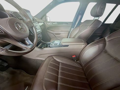 Used 2017 Mercedes-Benz GLS 450 4MATIC image 13