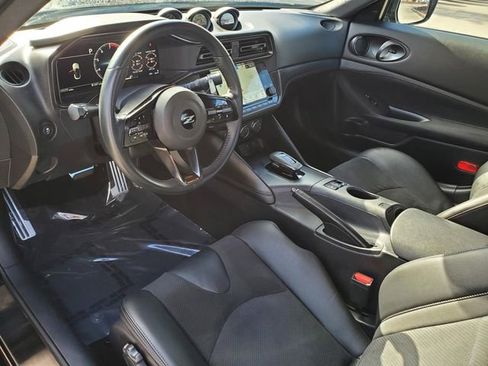 Certified 2024 Nissan Z Performance w/ Floor Mat Package image 12