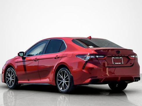Certified 2024 Toyota Camry SE w/ Convenience Package FWD image 3
