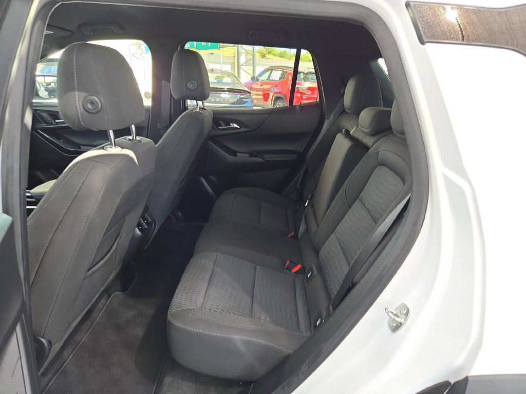 Used 2026 Chevrolet Equinox LT FWD image 14