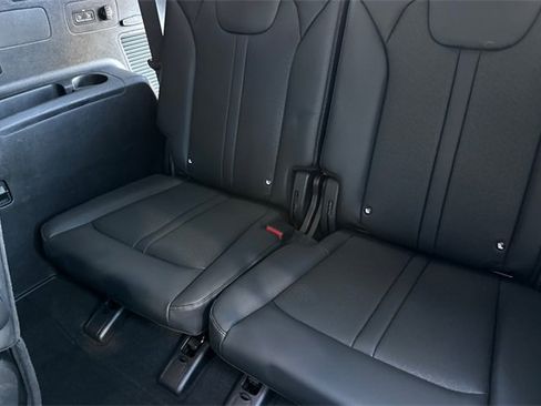 Used 2022 Kia Sorento S image 18