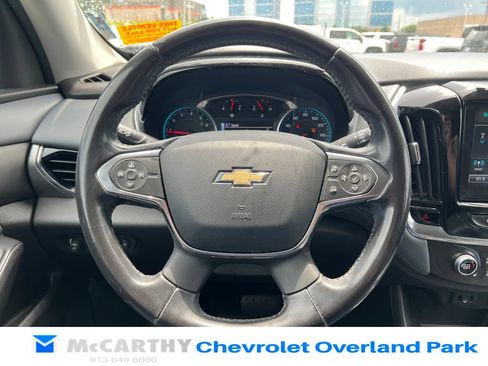 Used 2018 Chevrolet Traverse LT FWD image 11