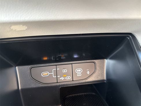 New 2025 Kia Sorento S image 36