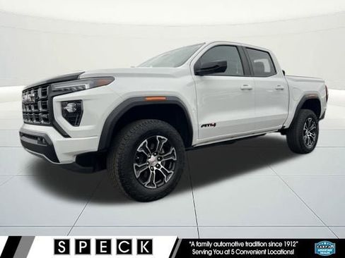 Used 2023 GMC Canyon AT4 image 1