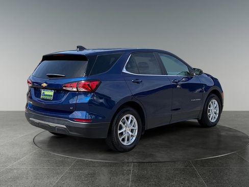 Used 2022 Chevrolet Equinox LT FWD image 9