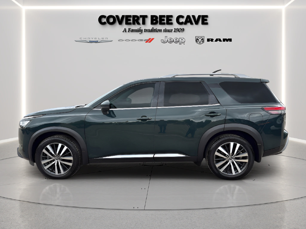 Used 2022 Nissan Pathfinder Platinum w/ Cargo Package AWD/4WD image 4