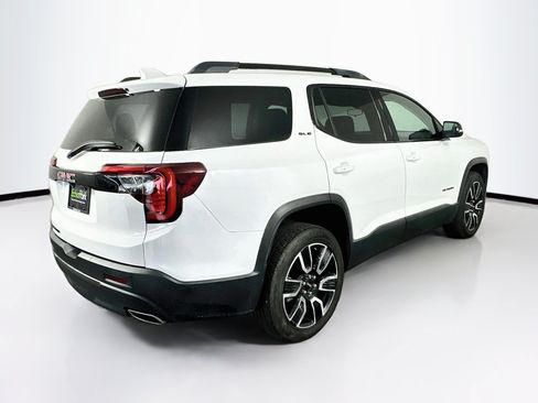 Used 2021 GMC Acadia SLE w/ Driver Convenience Package FWD image 9