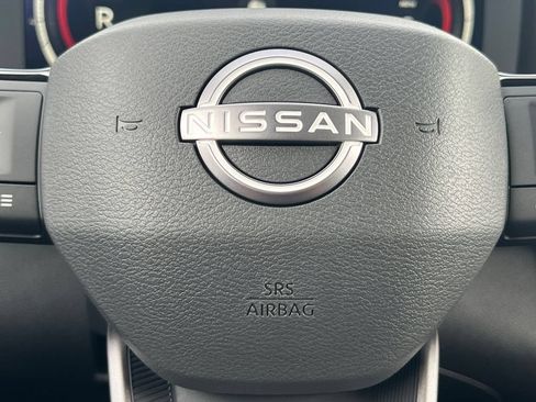 New 2026 Nissan Rogue Platinum w/ Platinum Premium Package AWD/4WD image 6