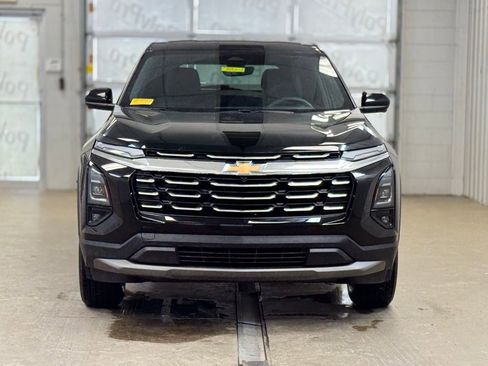 Used 2026 Chevrolet Equinox LT w/ Safety and Technology Package image 2