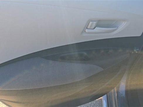 Used 2022 Toyota Corolla LE image 15