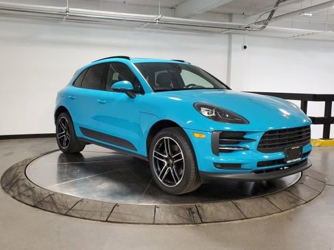 Used 2019 Porsche Macan AWD/4WD image 3