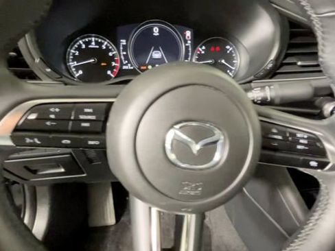 Used 2024 MAZDA MAZDA3 s FWD image 29