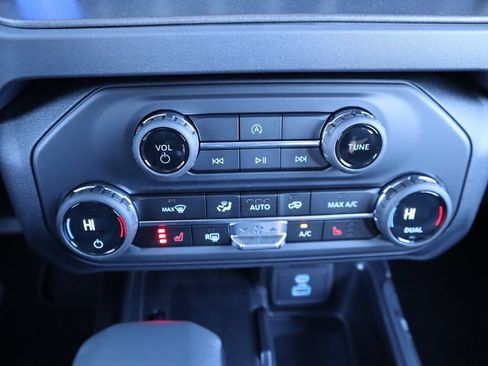 New 2025 Ford Bronco Big Bend image 7