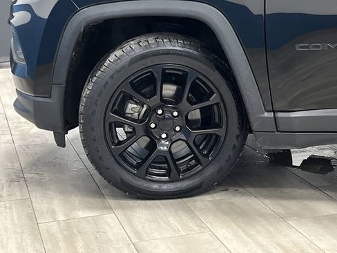 Used 2022 Jeep Compass Altitude image 32