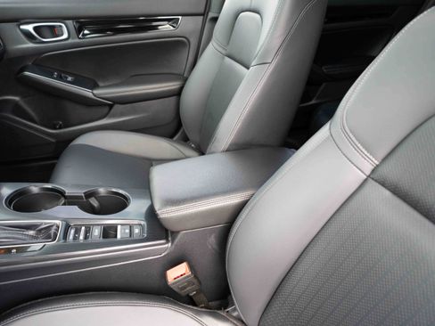 Used 2022 Honda Civic Sport Touring image 10