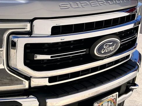 Used 2022 Ford F350 4x4 Crew Cab Super Duty image 34