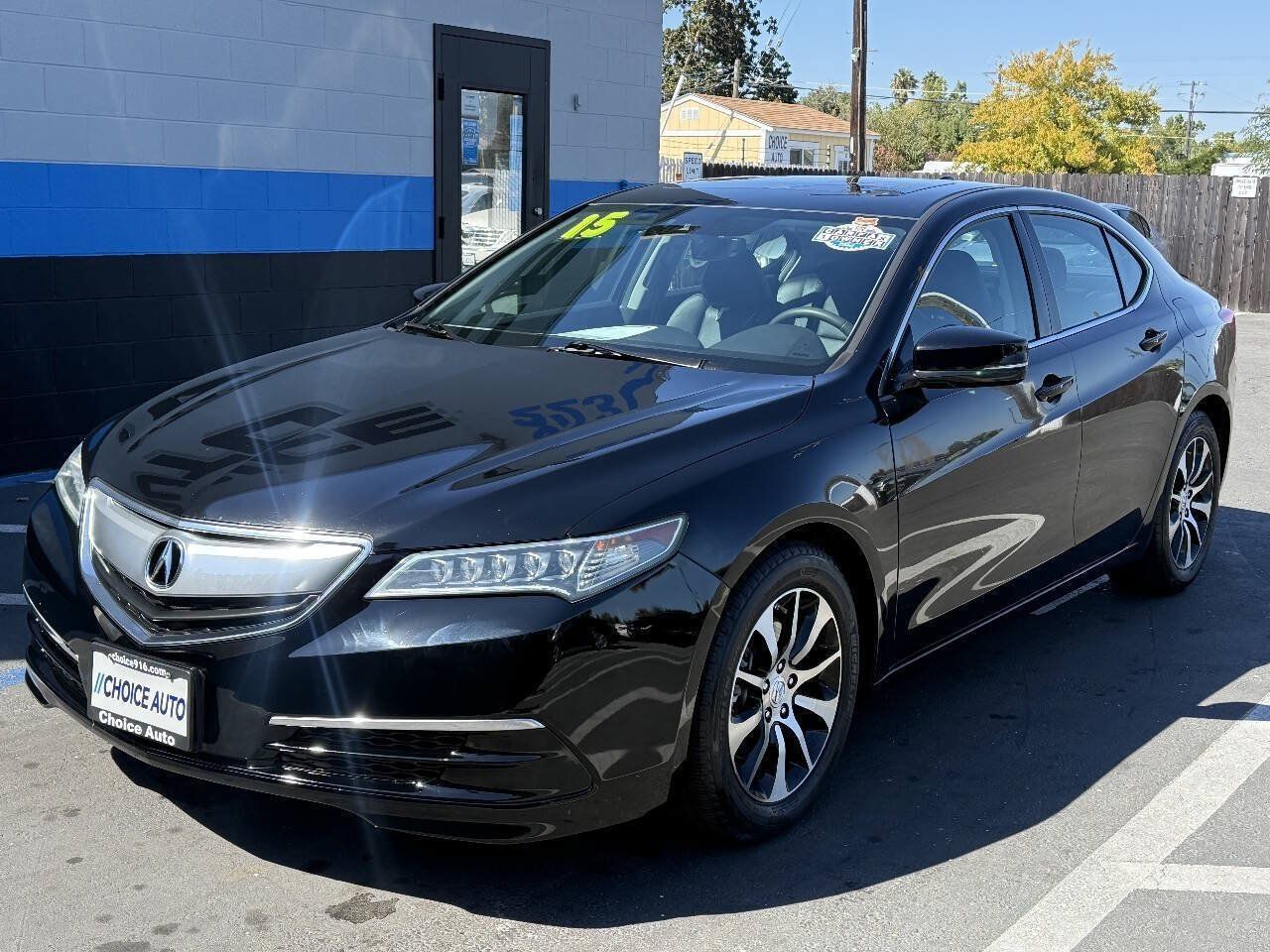 Used 2015 Acura TLX w/ Technology Package FWD image 3
