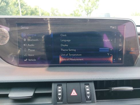 Used 2019 Lexus ES 300h w/ Premium Package FWD image 24