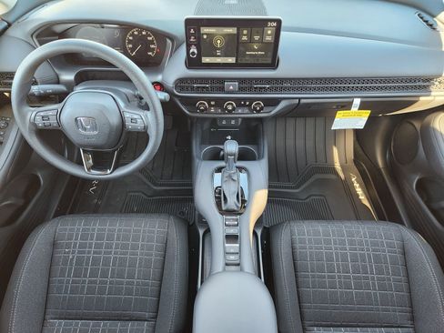 New 2026 Honda HR-V LX image 30
