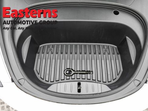 Used 2023 Tesla Model 3 Standard Range RWD image 7