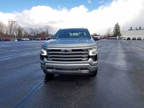 New 2026 Chevrolet Silverado 1500 High Country w/ Technology Package AWD/4WD image 3